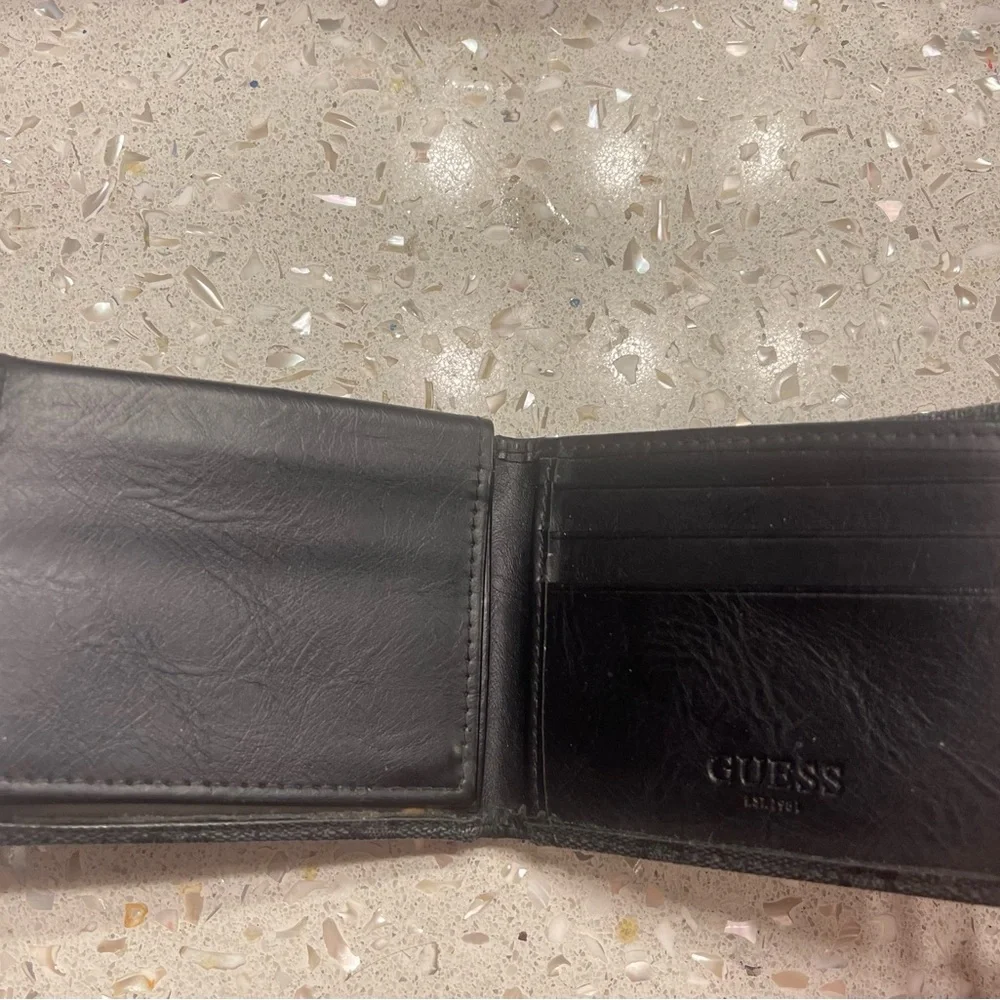 GUESS Black Textured Wallet